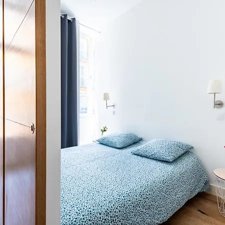 1 Cassini - Magnifique 2 Pieces Place Garibaldi - Balcon Apartment