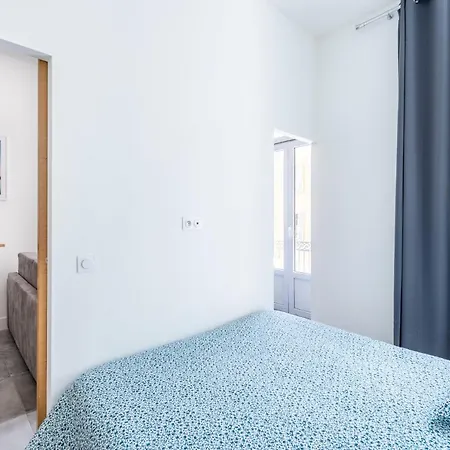 1 Cassini - Magnifique 2 Pieces Place Garibaldi - Balcon * Nizza