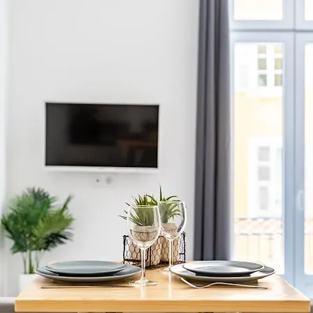 Apartment 1 Cassini - Magnifique 2 Pieces Place Garibaldi - Balcon Nizza